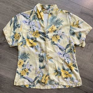 Tommy Bahama • Vintage Top
